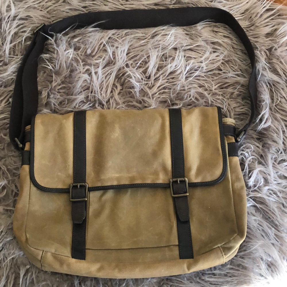 Fossil Estate Canvas Messenger Bag